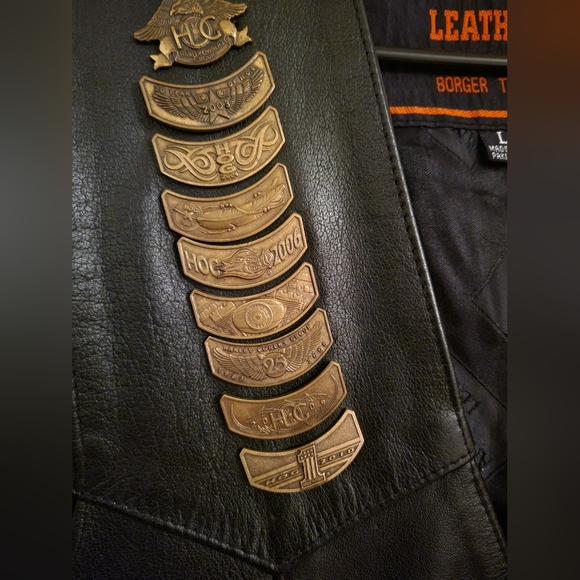Harley-Davidson leather vest - Picture 3 of 7